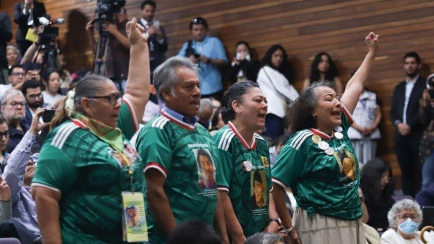Familias de desaparecidos protestarán en el Mundial para visibilizar crisis en México.