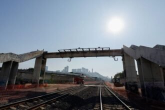 Fuga de gas en construcción del tren CDMX-Querétaro genera alarma en Edomex