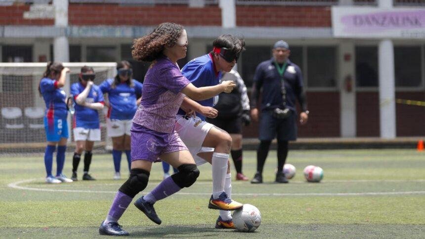 Futbolistas ciegas luchan por un millón para ir a la Copa América