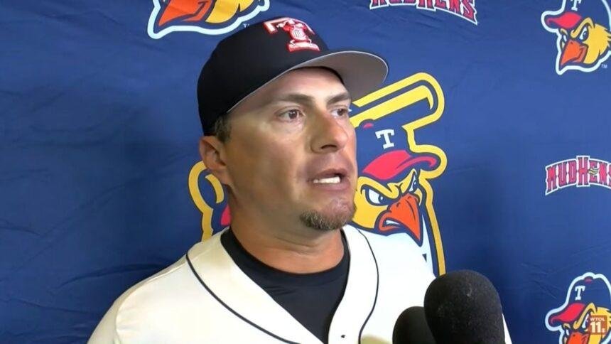 Gabe Álvarez deja su cargo como mánager de los Tigers tras incidente inapropiado