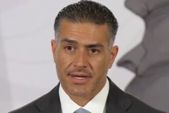 García Harfuch advierte sobre detenciones de funcionarios por delitos cometidos.