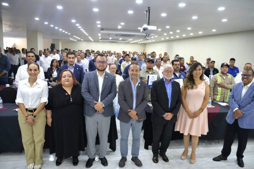 Gobierno de la Gente fortalece colaboración con operadores de agua en el Estado.