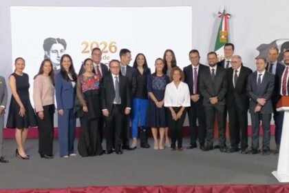 Gobierno destina 21 mil millones de pesos a la industria farmacéutica.