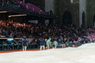 Inauguración del Estadio Yu’va en Oaxaca: lluvia y protestas marcan el evento