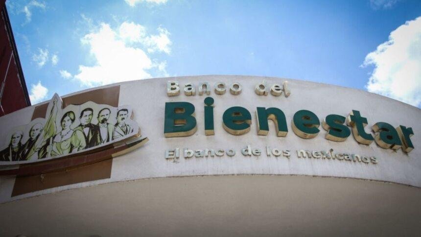 Inhabilitan a tres funcionarios del Banco del Bienestar por malversación de fondos