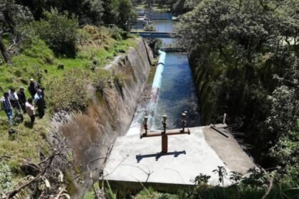 Inundaciones en Xochimilco afectan más de 20 viviendas tras megafuga en CDMX