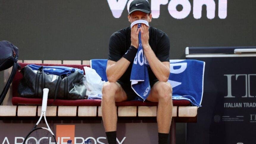 Jannik Sinner enfrenta problemas respiratorios en el partido según Flavia Pennetta