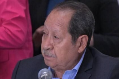 Leonel Godoy rechaza acusaciones y anuncia contrademanda por asesinato de Carlos Manzo.