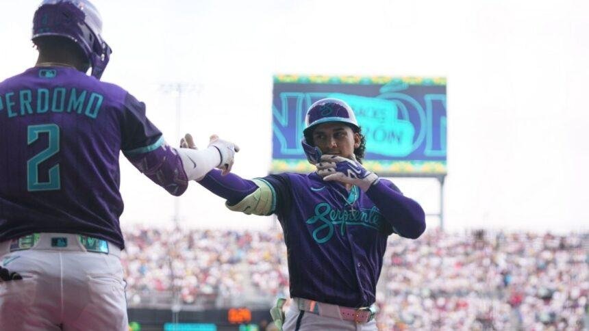 Los Dodgers fichan al mexicano Alek Thomas tras su salida de Diamondbacks
