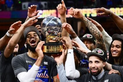 los knicks logran barrida historica y llegan a las finales Los Knicks logran barrida histórica y llegan a las Finales de la NBA