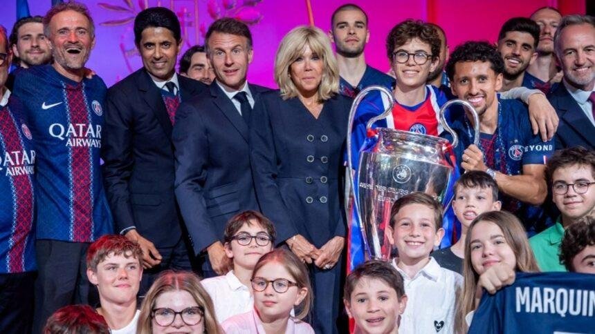 macron condena la violencia en el festejo del psg en Macron condena la violencia en el festejo del PSG en el Gobierno