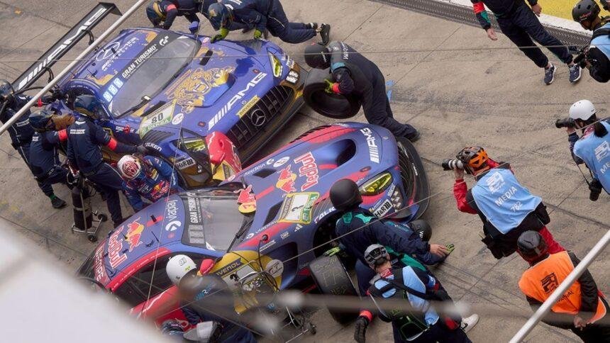 Max Verstappen pierde en las 24 horas de Nürburgring por falla mecánica