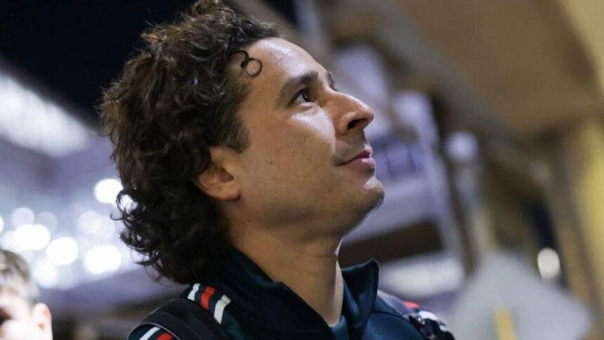 Memo Ochoa regresa a México con la meta de su sexto Mundial.
