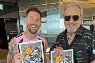 Messi se encuentra con Carlos Villagrán, el icónico 'Quico' del Chavo