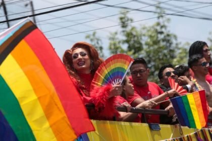 México carece de sistema oficial para registrar crímenes de odio hacia LGBT+