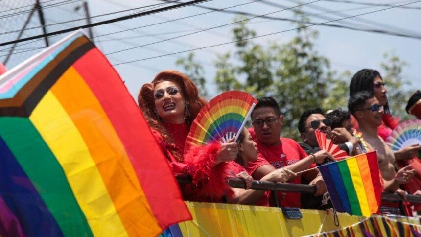 México carece de sistema oficial para registrar crímenes de odio hacia LGBT+
