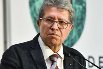 Monreal afirma que Morena no debe cargar con herencia del crimen organizado.