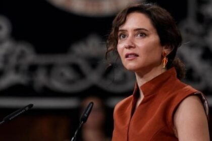 Morena denuncia provocación de la ultraderecha por visita de Díaz Ayuso a México