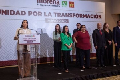 Morena minimiza preocupación por exfuncionarios que se entregaron en Estados Unidos.