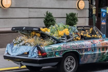 Multa de 1,173 pesos en CDMX por incorrecta carga de objetos en el auto