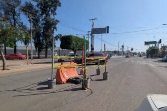 Nuevo socavón en avenida Abasolo de Irapuato tras reparación insuficiente