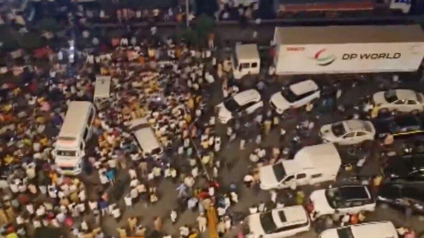 Protestas en India llevan al cierre de carretera tras homicidio de niña