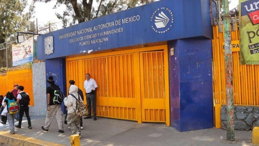 Protocolo de seguridad en CCH Naucalpan tras amenaza en redes sociales.