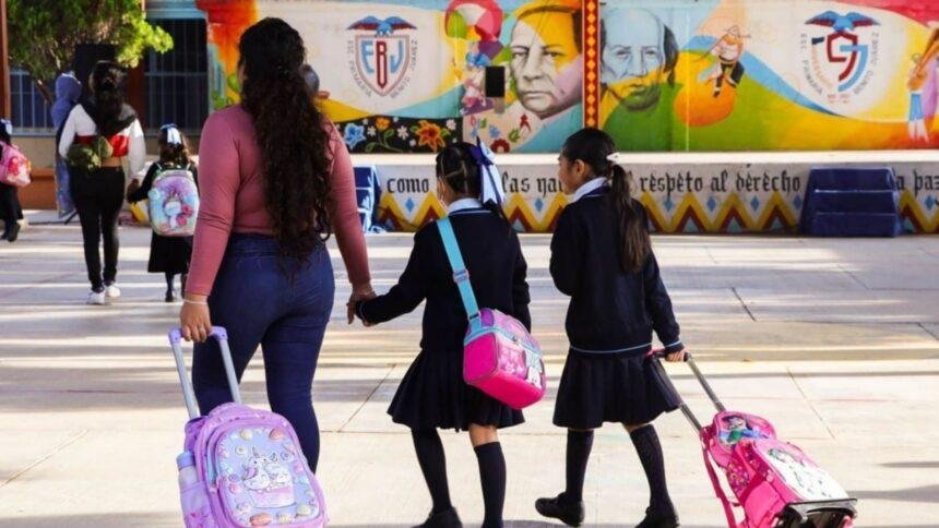 Rechazo de Mexicanos Primero y padres a cambios de SEP en calendario escolar