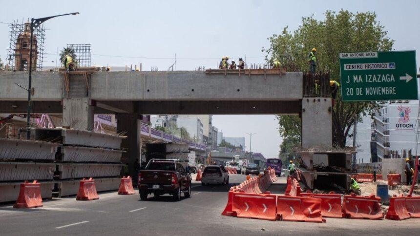 Retraso en obras del tramo elevado de Tlalpan y Línea 2 del Metro