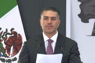Rubén Rocha Moya permanece seguro en Sinaloa, asegura el secretario Harfuch.