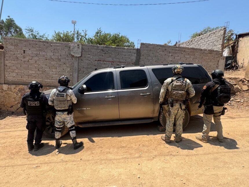 Secretaría de Seguridad y Paz asegura armamento y equipo táctico en Comonfort