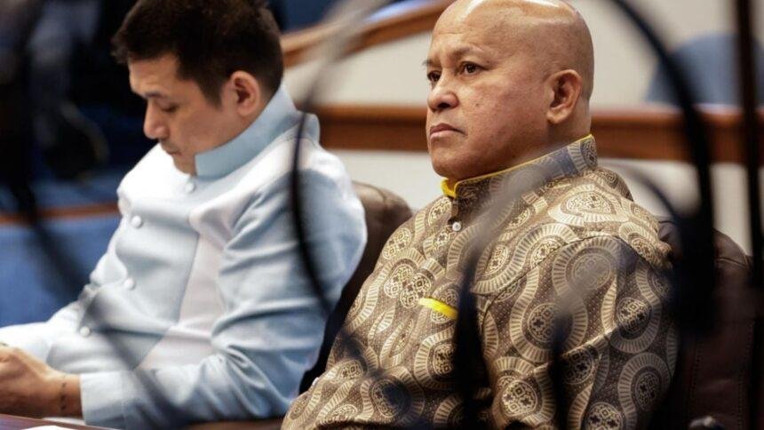 Senador filipino huye tras orden de arresto de la Corte Penal Internacional