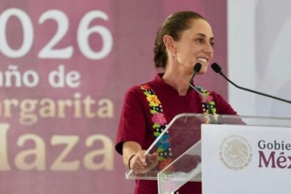 Sheinbaum convoca mitin virtual de rendición de cuentas en 32 plazas.