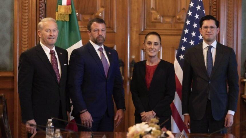 Sheinbaum se reúne con secretario de Seguridad Nacional de Estados Unidos.