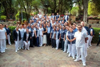 SSG incorpora más de 8 mil enfermeros para atender a la población.