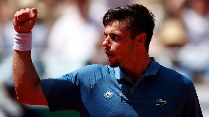 Tenista francés pide permiso urgente al juez por emergencia en Roland Garros
