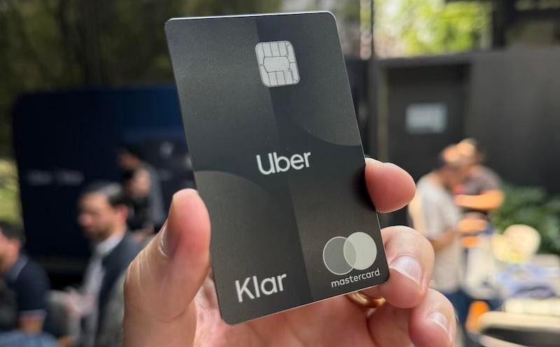 Uber lanza su primera tarjeta de crédito en México