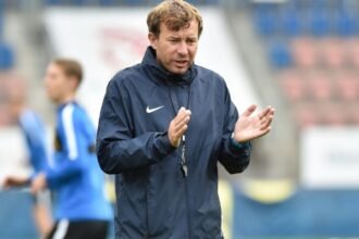 UEFA sanciona de por vida a entrenador por grabar a jugadoras en vestuarios