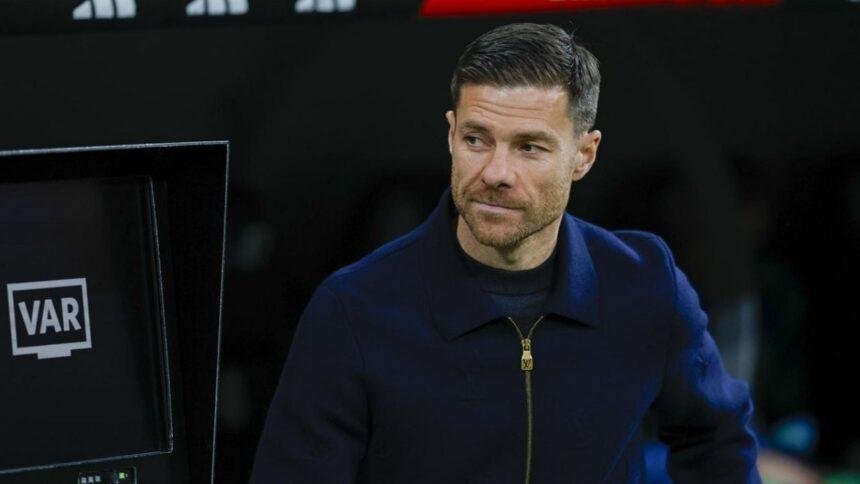 Xabi Alonso firma contrato de cuatro años con el Chelsea