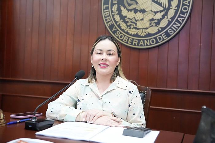 Yeraldine Bonilla asume gubernatura interina en Sinaloa