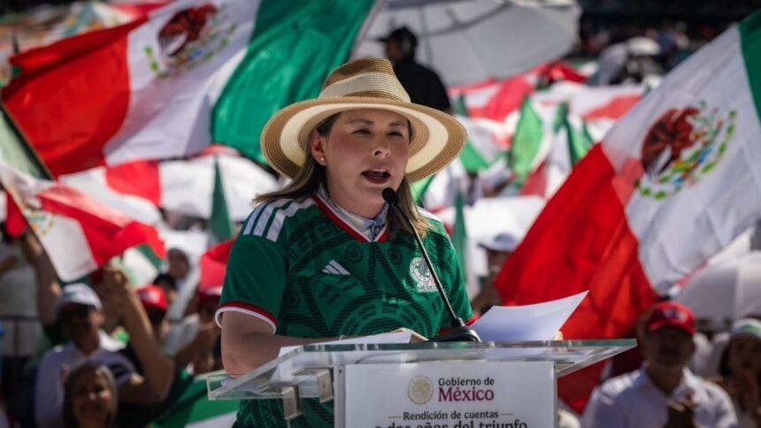 Yeraldine Bonilla realiza evento masivo como gobernadora interina en Sinaloa