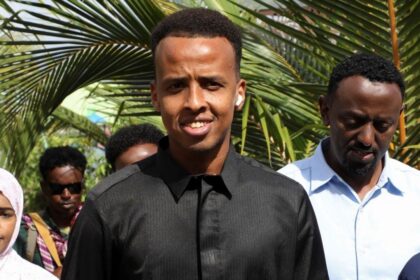 academia de futbol en seattle apoya al arbitro somali con Academia de fútbol en Seattle apoya al árbitro somalí con boletos del Mundial