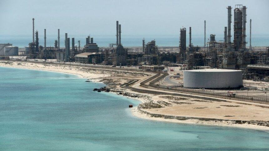 Accidente de helicóptero en Arabia Saudita causa 14 muertes en la industria petrolera