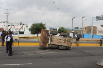 Accidente en libramiento Morelos causa caos vial por dos horas en León