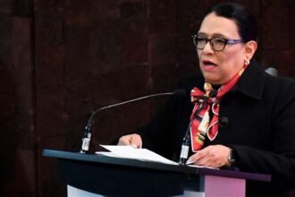Acuerdo con la CNTE permite levantar plantón, asegura Rosa Icela Rodríguez.