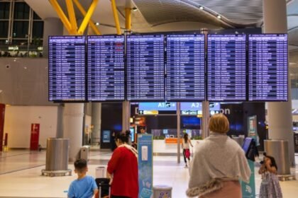Aerolíneas de Turquía ajustan itinerarios tras escalada de tensiones entre Irán e Israel