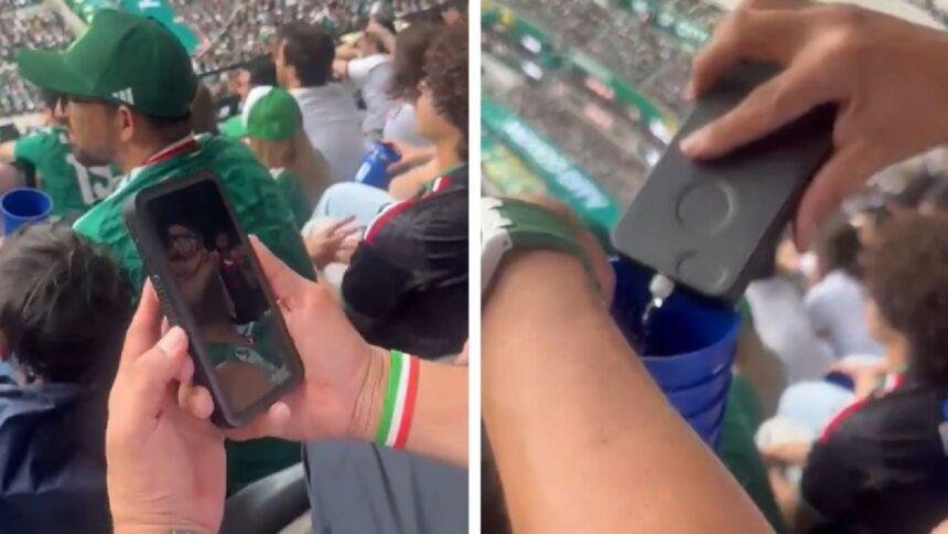 aficionado mexicano introduce alcohol en el estadio azteca con ingenio Aficionado mexicano introduce alcohol en el Estadio Azteca con ingenio