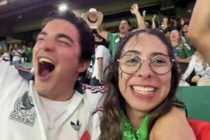 aficionado se disculpa por incidente con cerveza en partido mexico Aficionado se disculpa por incidente con cerveza en partido México vs Chequia