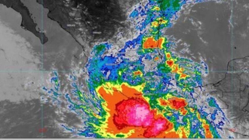 Alerta activa por tormenta tropical "Boris"; posible impacto terrestre este martes