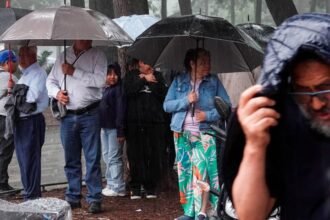 Alerta amarilla por lluvias y fuertes vientos en la CDMX este domingo